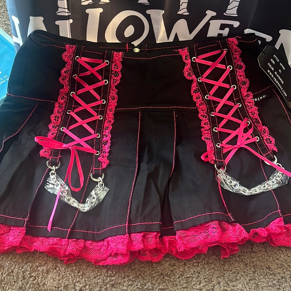 NWT- Tripp NYC Lolita Pleated Skirt Pink- women’s XL